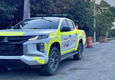 COMIPOL mantiene despliegue preventivo y asistencias viales por fin de semana largo del Día de la Constitución