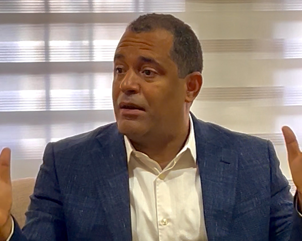 Empresario Oliver Santos es primer invitado a conversarlo organizado por el CDP San Cristóbal